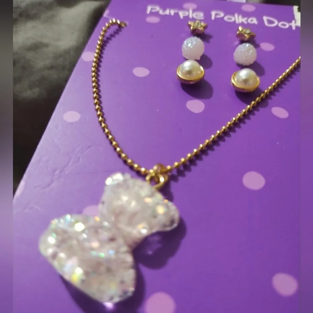 KAWAII Glitter Candy Gummy Bear 3 prs of earrings & necklace set Nwt - Picture 2 of 4